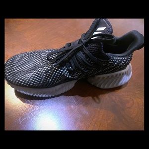 Addidas Alpha Bounce Instinct